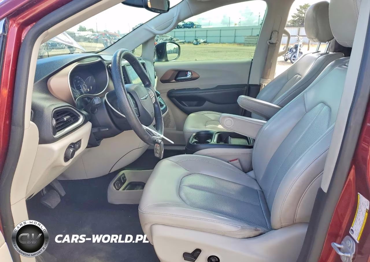 2021 Chrysler Voyager Lxi VIN:2C4RC1DG1MR532039 - 7