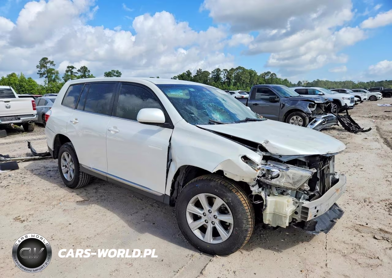 2013 Toyota Highlander Base VIN:5TDZA3EH8DS037286 - 4