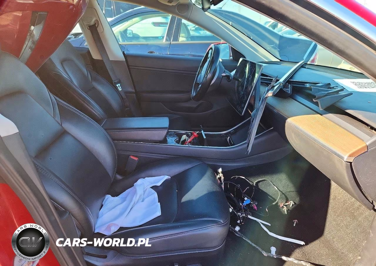 2019 Tesla Model 3 VIN:5YJ3E1EA9KF435898 - 7
