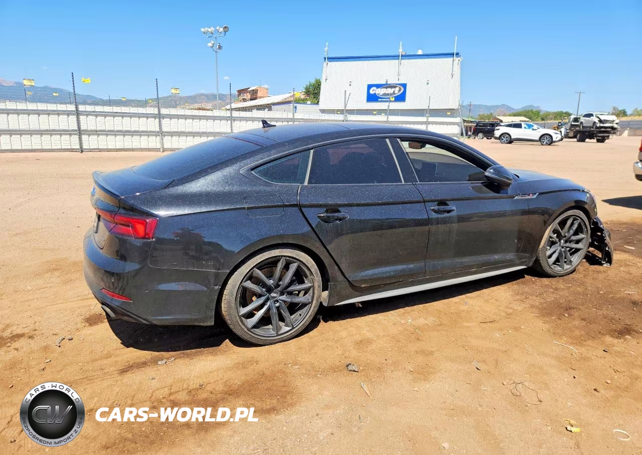 2019 Audi A5 Prestige S-Line VIN:WAUFNCF54KA024182 - 3