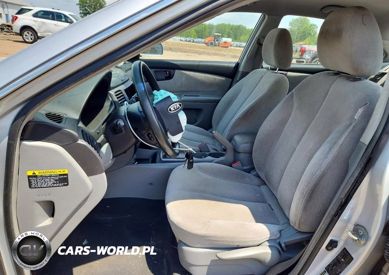 2007 Kia Optima Lx VIN:KNAGE123775158181 - 7