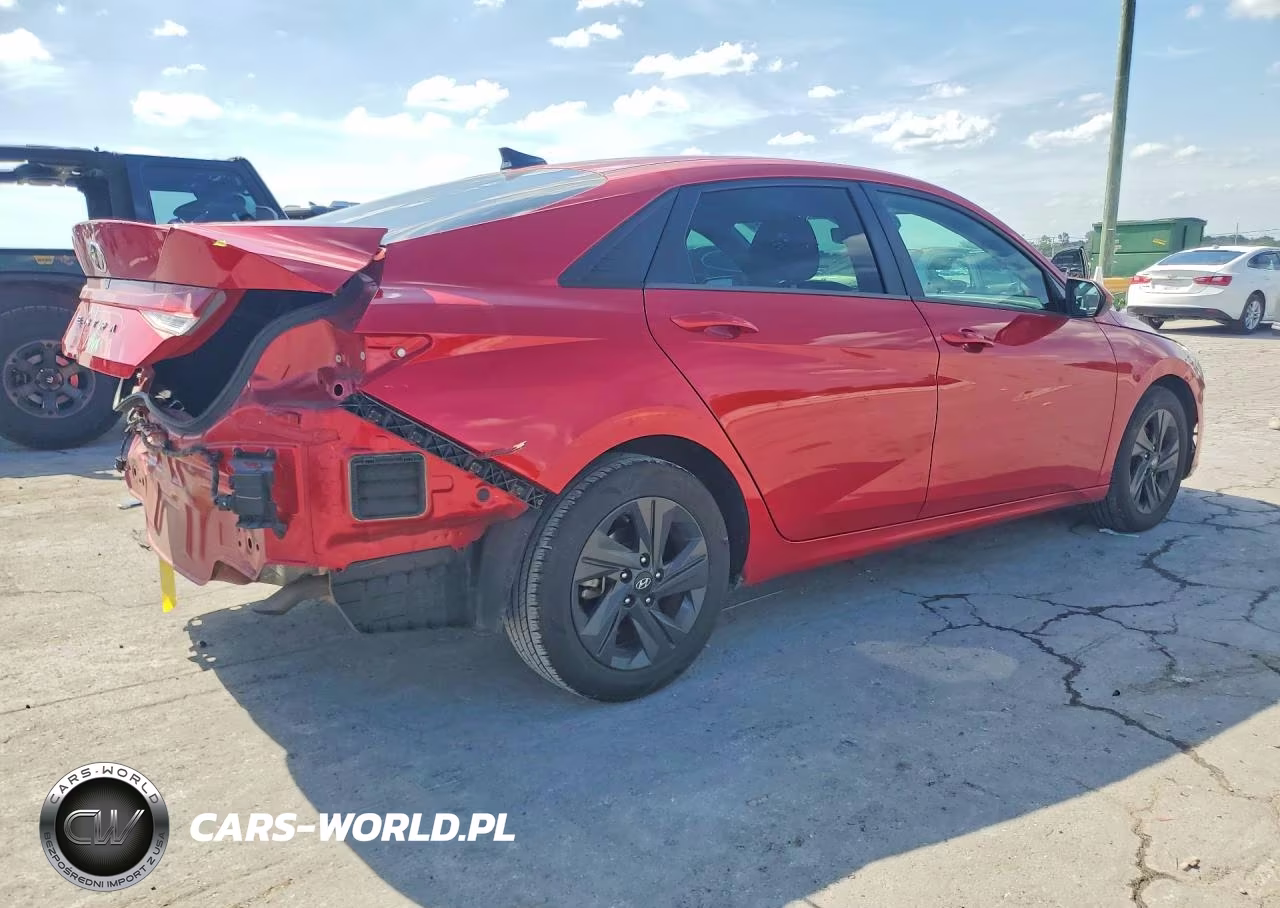 2023 Hyundai Elantra Sel VIN:5NPLM4AG6PH103750 - 3