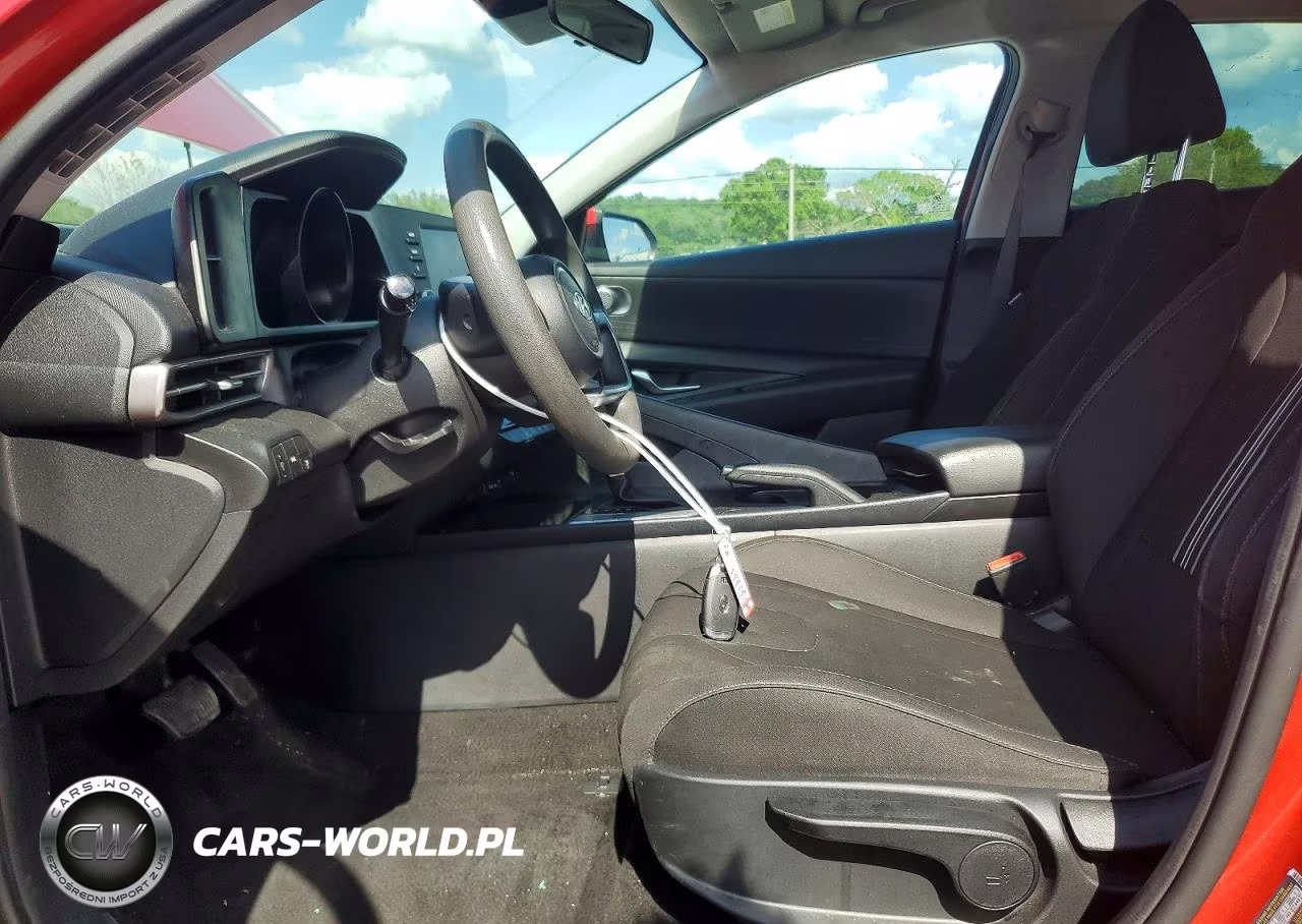 2023 Hyundai Elantra Sel VIN:5NPLM4AG6PH103750 - 7