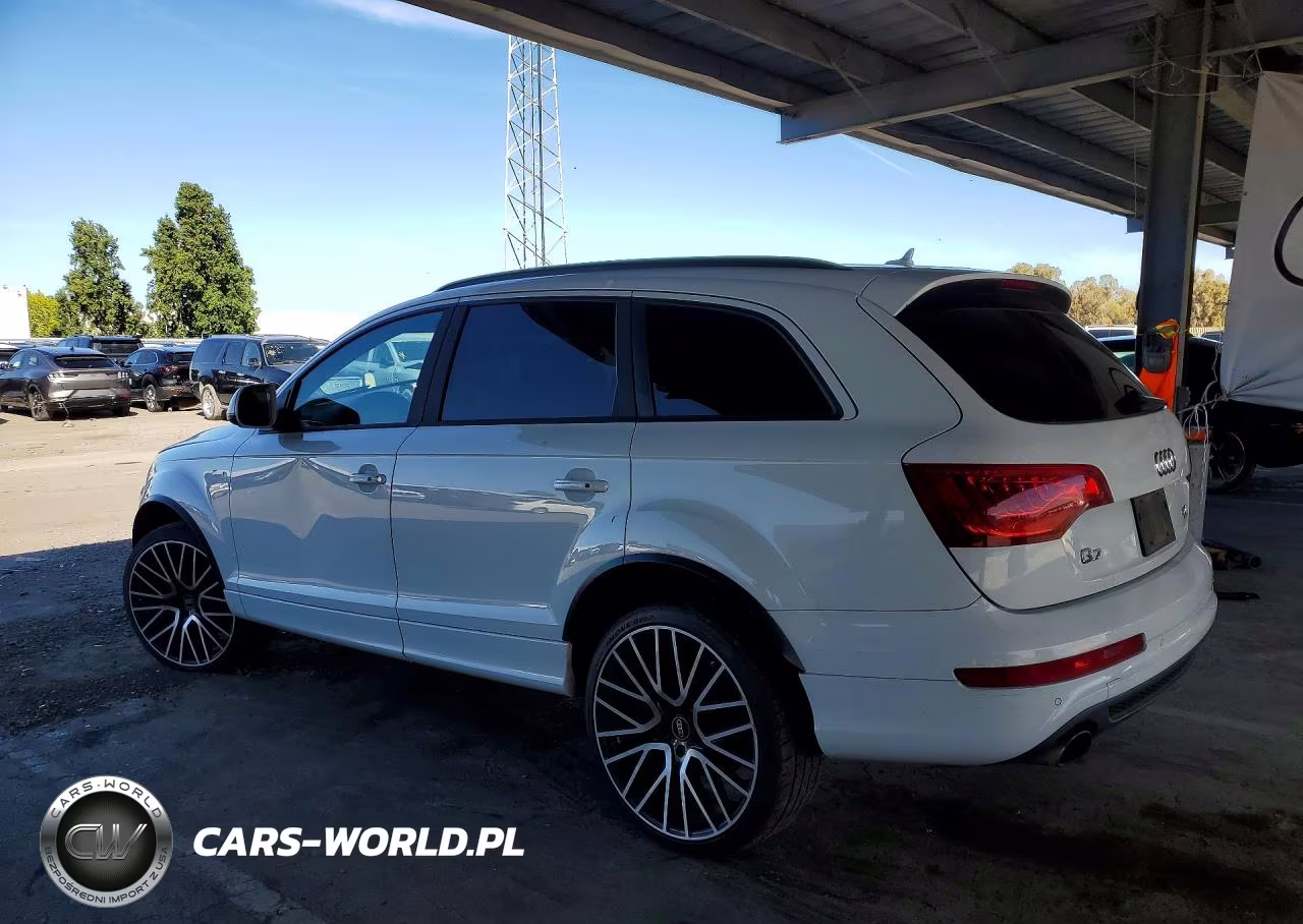 2015 Audi Q7 Prestige VIN:WA1DGAFE4FD018194 - 2