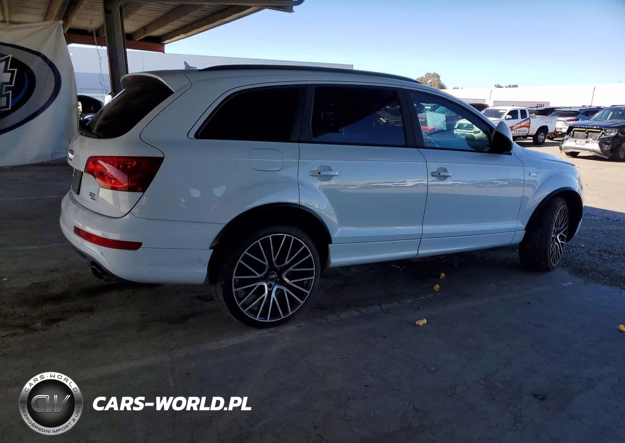 2015 Audi Q7 Prestige VIN:WA1DGAFE4FD018194 - 3
