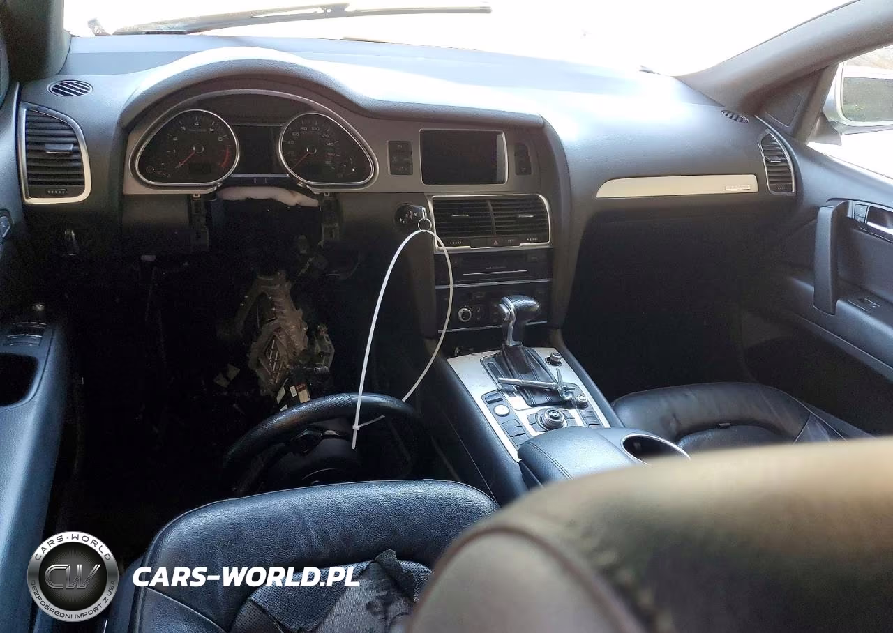 2015 Audi Q7 Prestige VIN:WA1DGAFE4FD018194 - 8