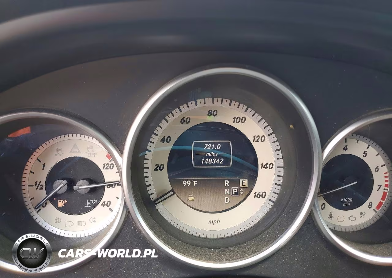 2012 Mercedes-Benz Cls 550 4Matic VIN:WDDLJ9BB0CA053945 - 9