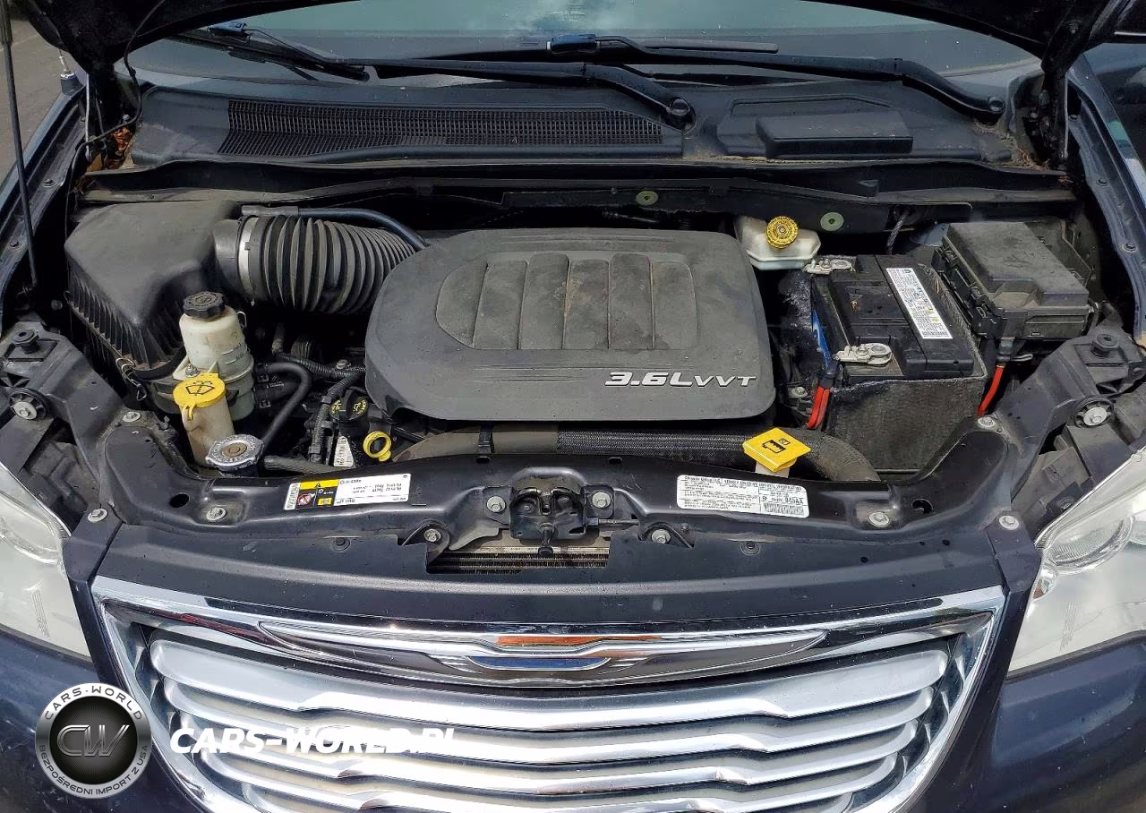 2013 Chrysler Town & Country Touring VIN:2C4RC1BG0DR632233 - 11