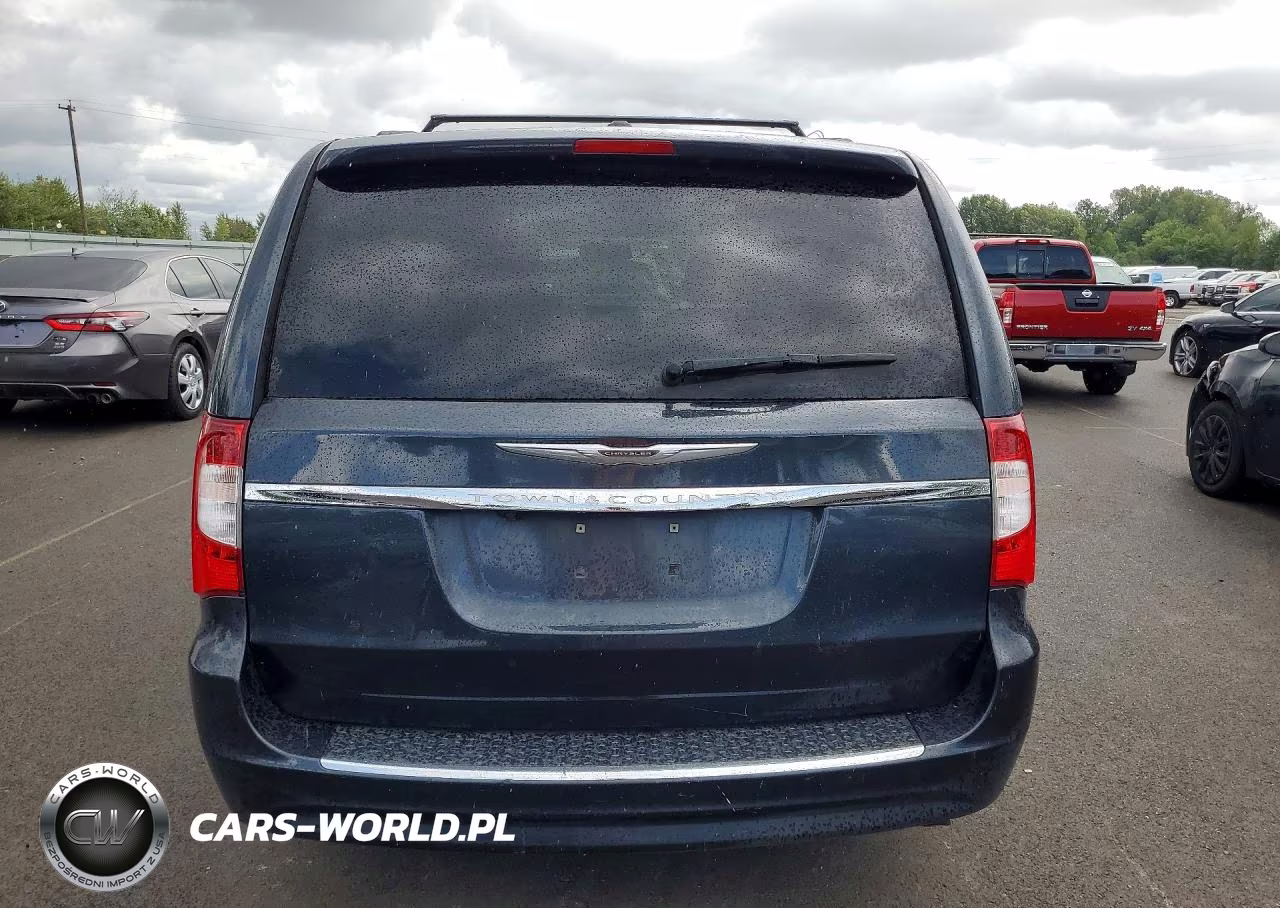 2013 Chrysler Town & Country Touring VIN:2C4RC1BG0DR632233 - 6