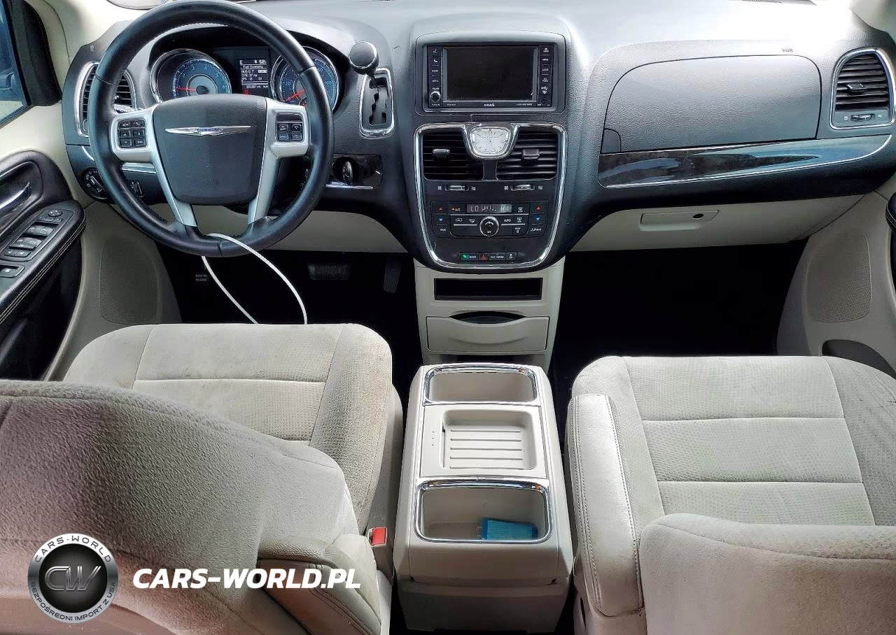 2013 Chrysler Town & Country Touring VIN:2C4RC1BG0DR632233 - 8