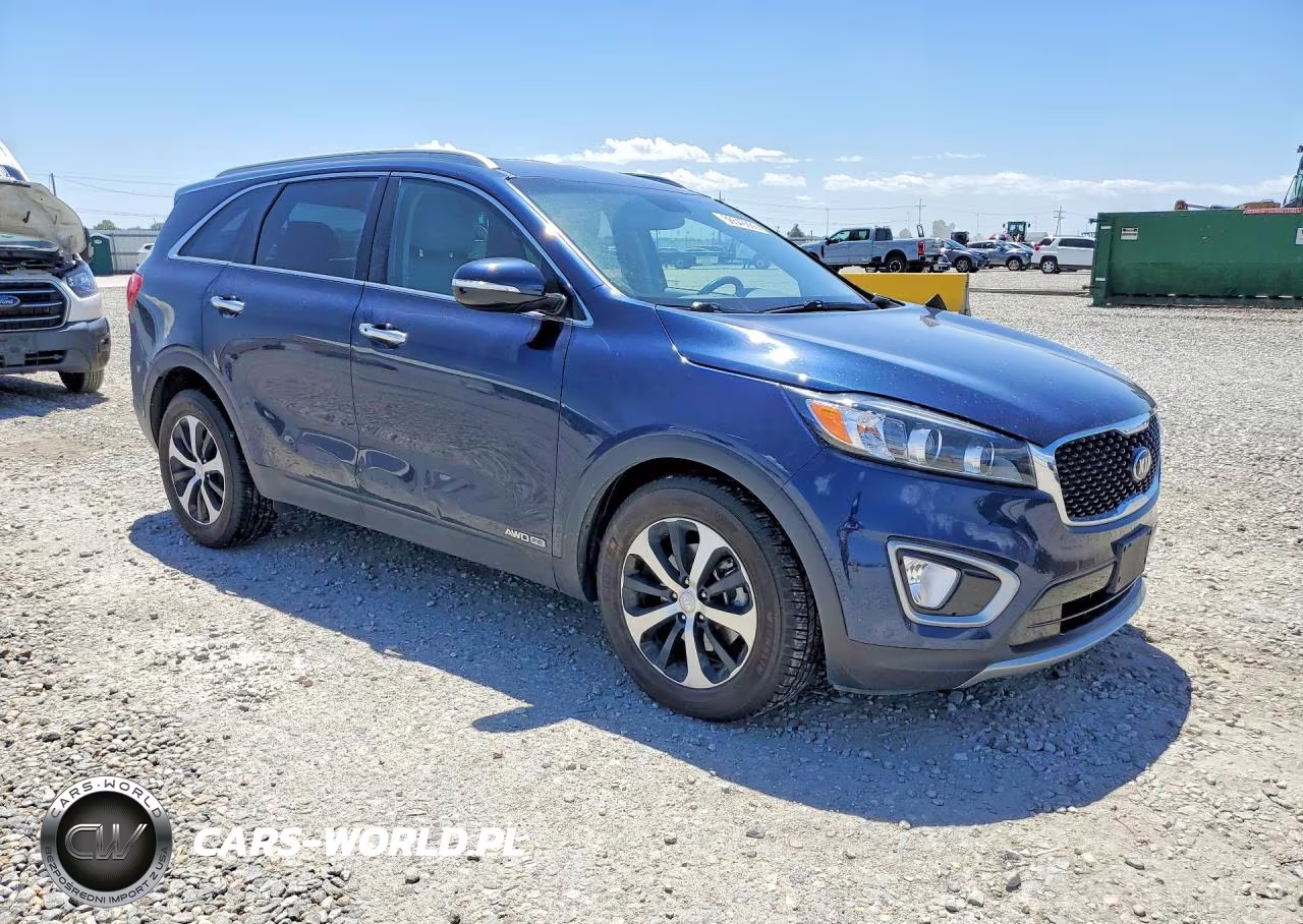 2018 Kia Sorento Ex VIN:5XYPHDA53JG396624 - 4