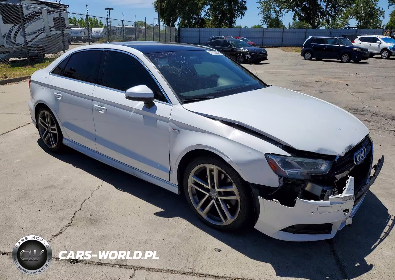 2017 Audi A3 Premium Plus VIN:WAUGUGFF9H1030933 - 4