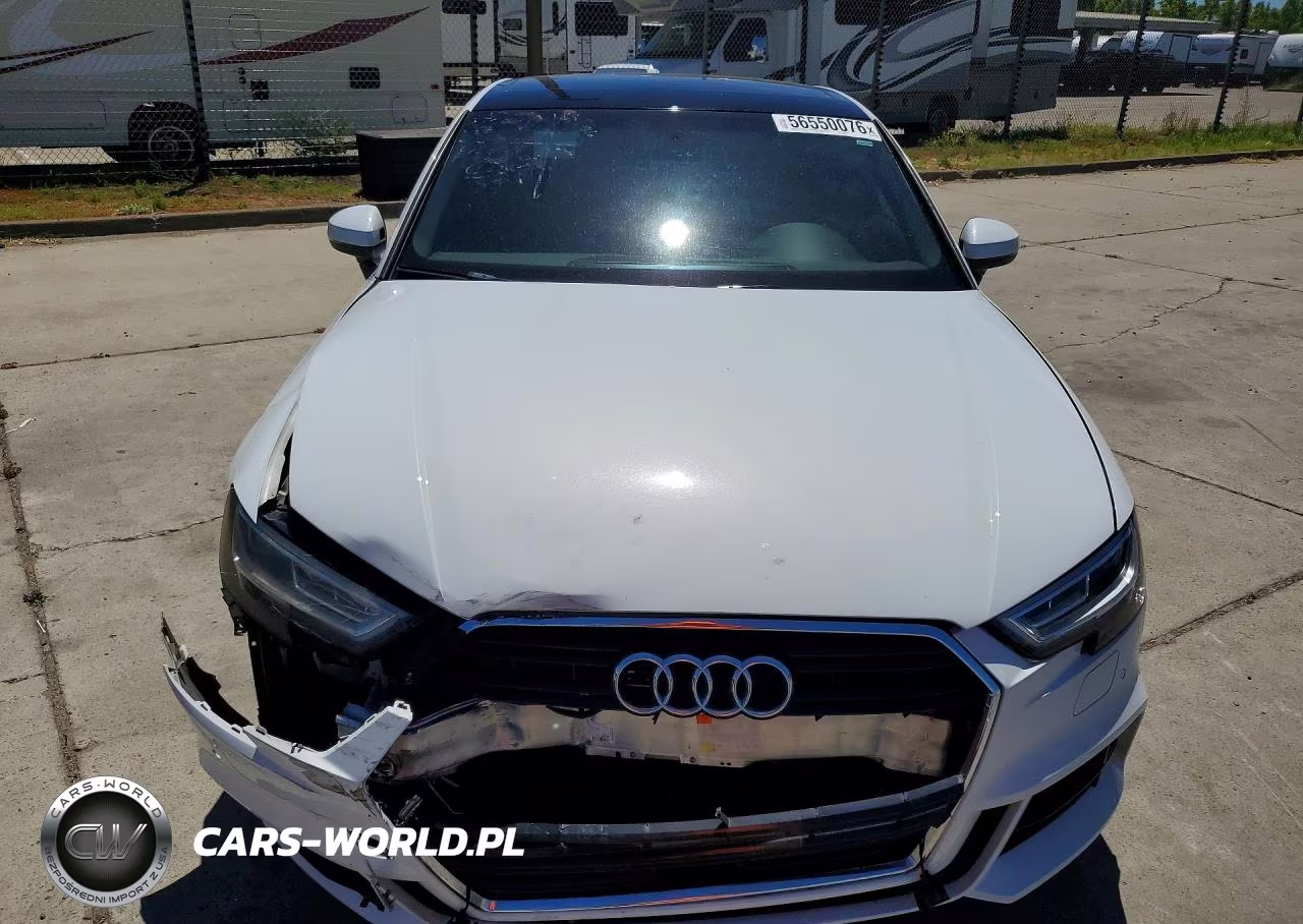 2017 Audi A3 Premium Plus VIN:WAUGUGFF9H1030933 - 5