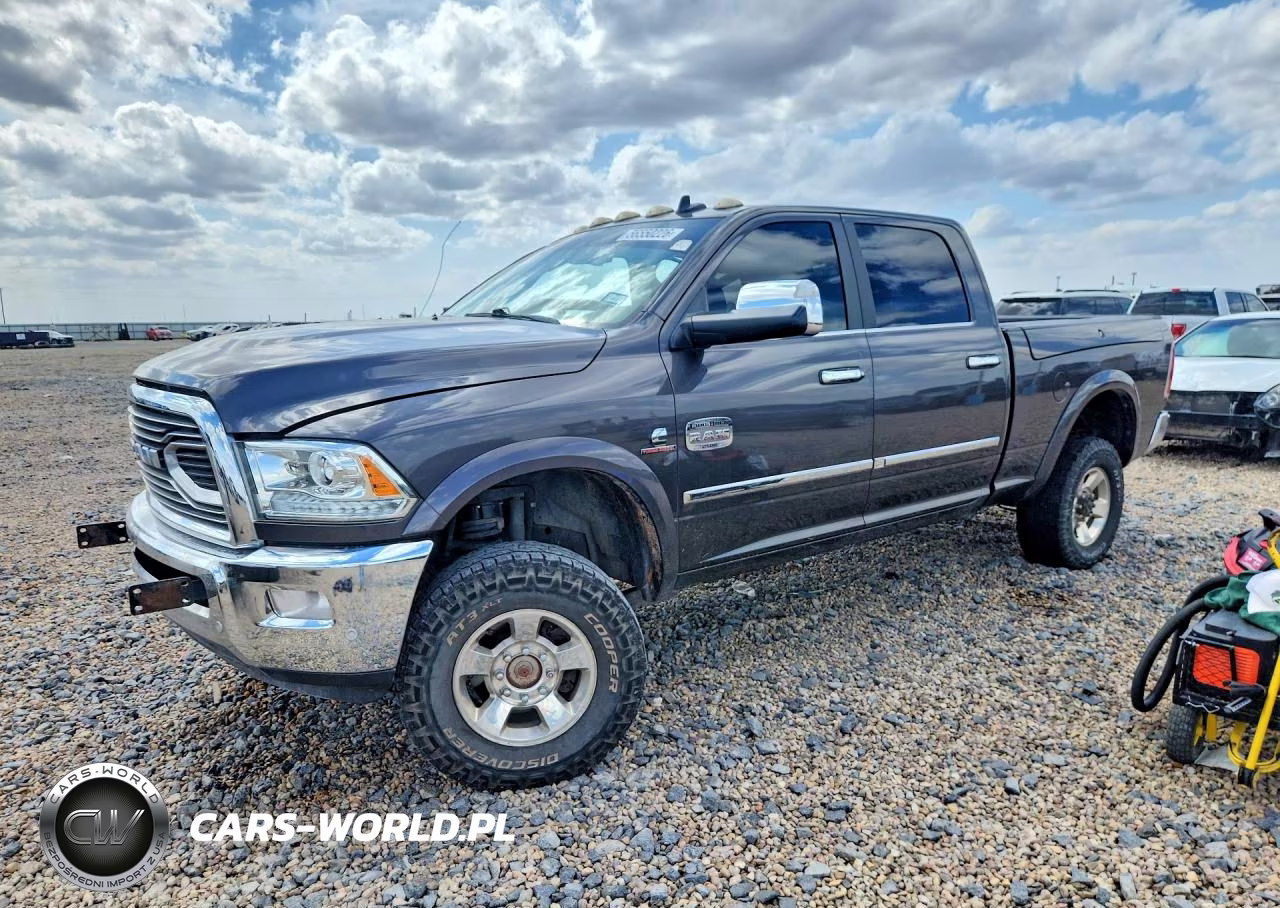 2018 Ram 2500 Longhorn VIN:3C6UR5GL0JG262786 - 1