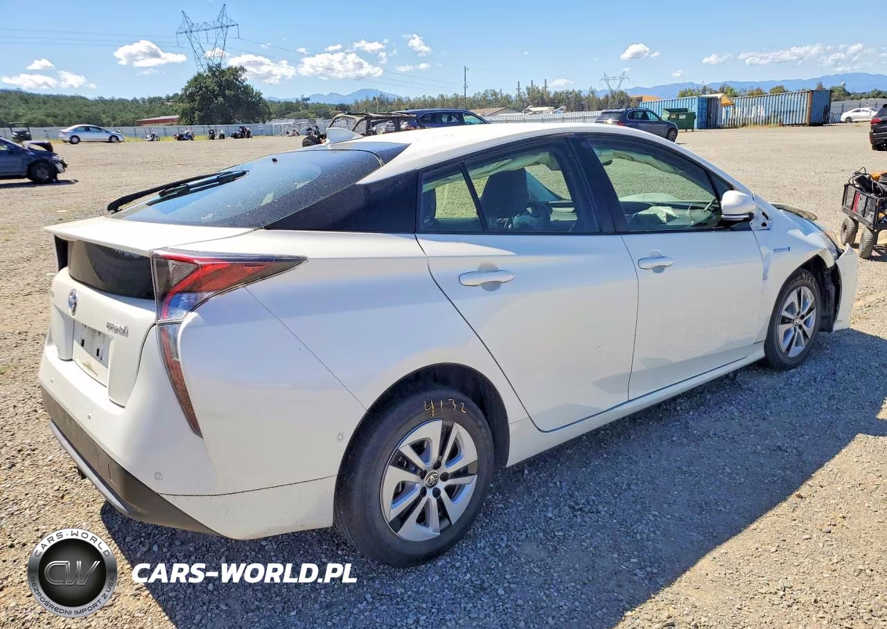 2017 Toyota Prius Two VIN:JTDKBRFU1H3057349 - 3