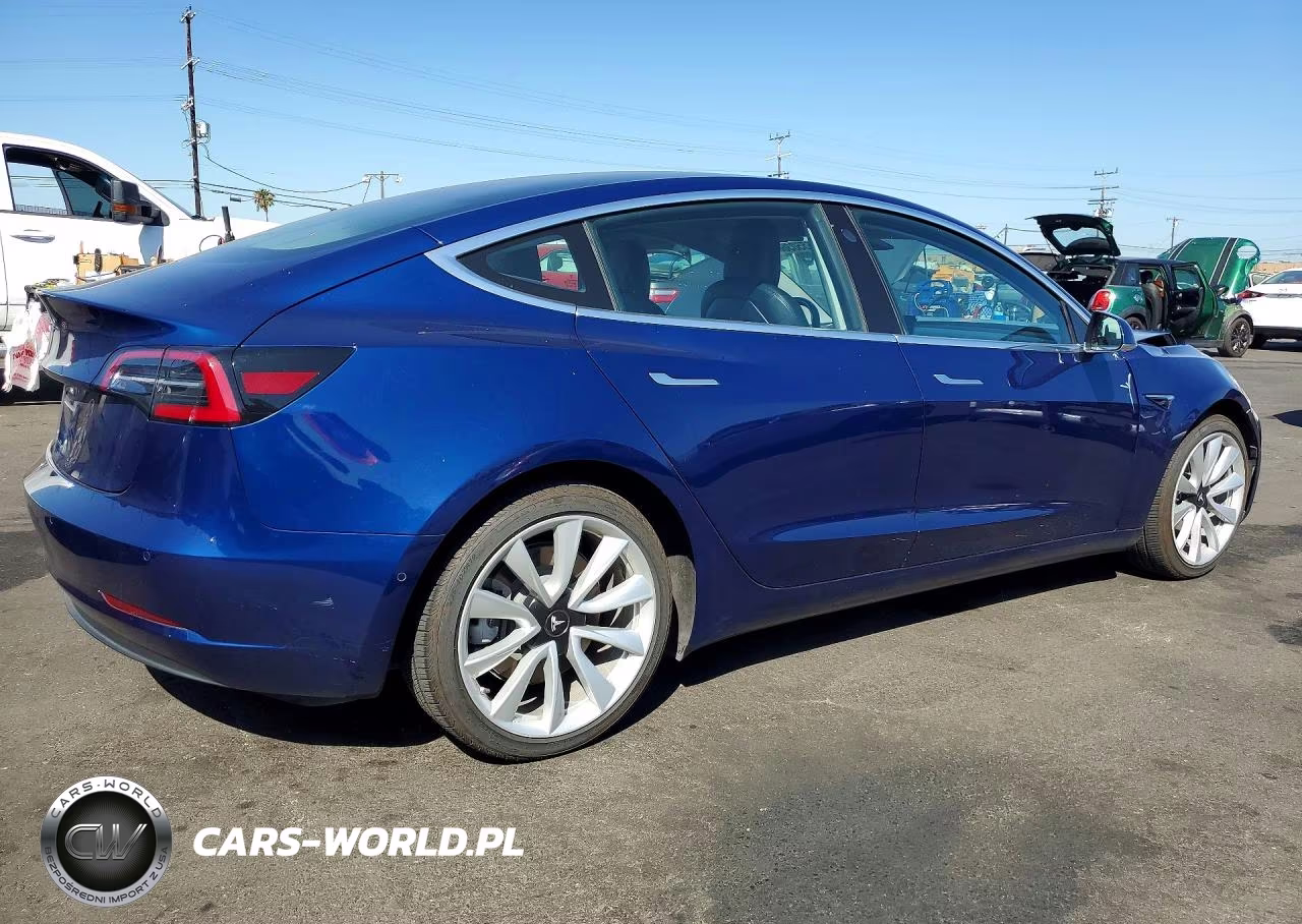 2018 Tesla Model 3 VIN:5YJ3E1EA6JF076413 - 3