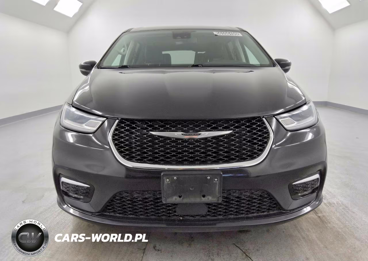 2023 Chrysler Pacifica Touring L VIN:2C4RC1BG1PR510999 - 5