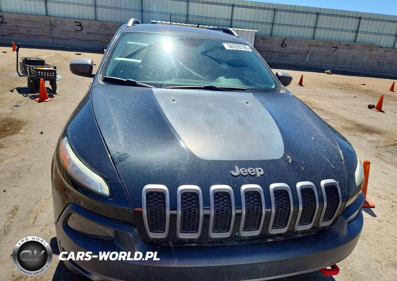 2016 Jeep Cherokee Trailhawk VIN:1C4PJMBS6GW246849 - 5
