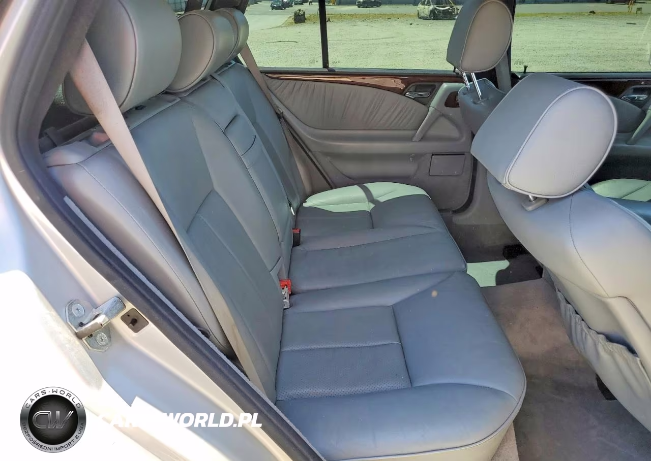 1999 Mercedes-Benz E 320 4Matic VIN:WDBJH82F9XX013987 - 10