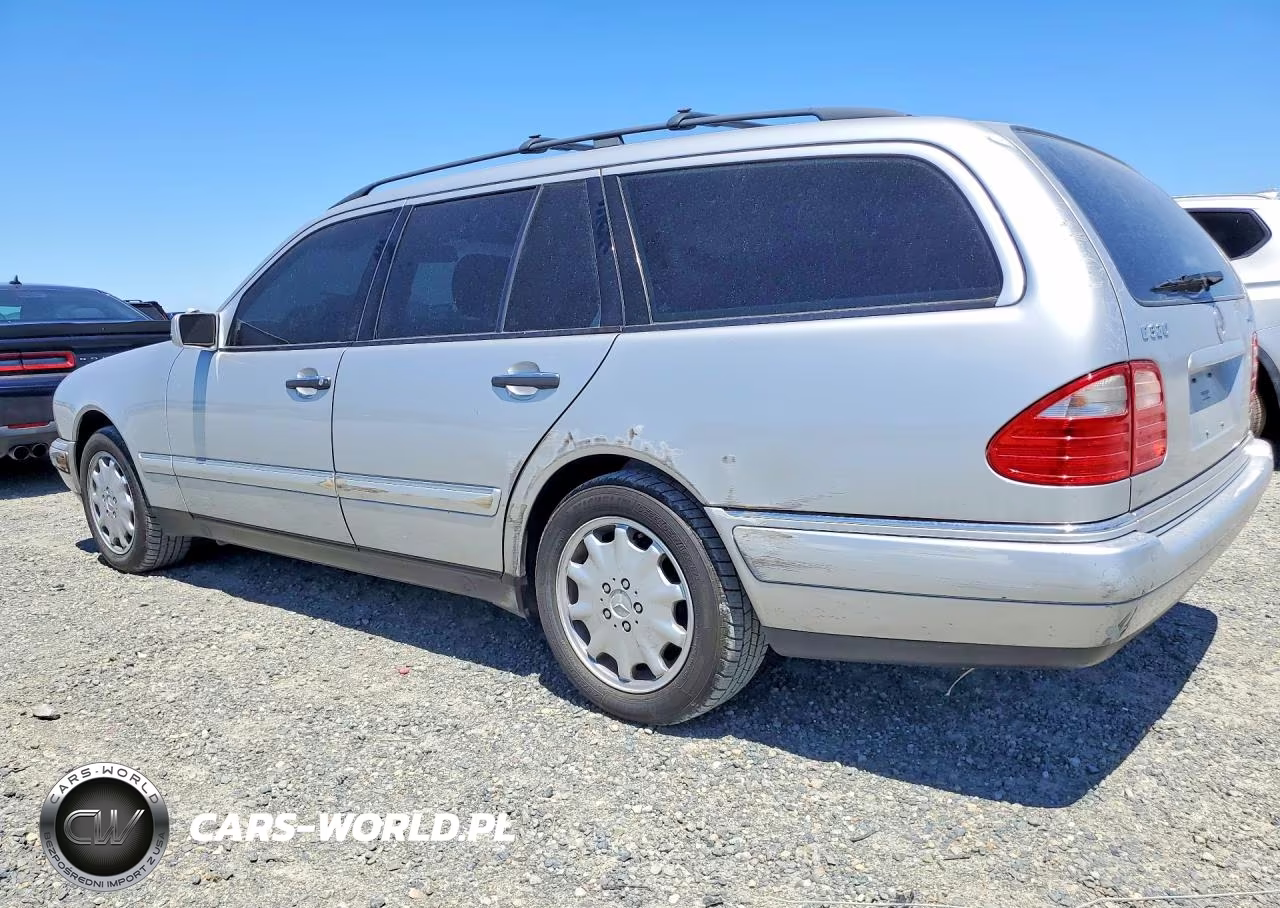 1999 Mercedes-Benz E 320 4Matic VIN:WDBJH82F9XX013987 - 2