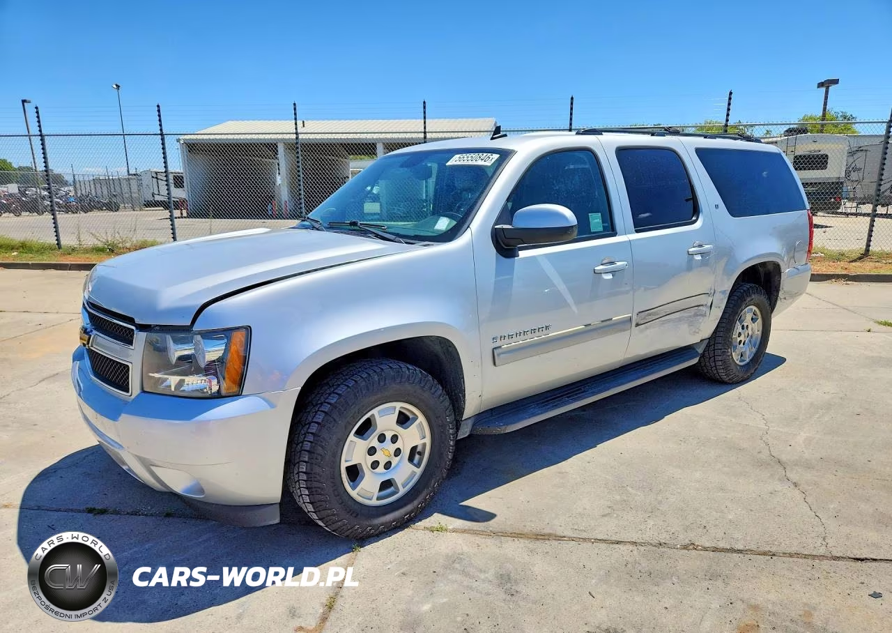 2014 Chevrolet Suburban C1500 Lt