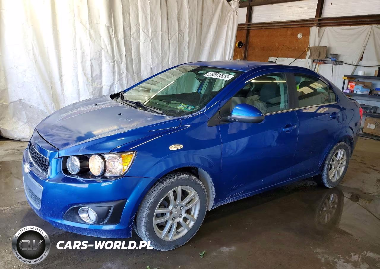 2016 Chevrolet Sonic Lt – zdjęcie 1 z 12