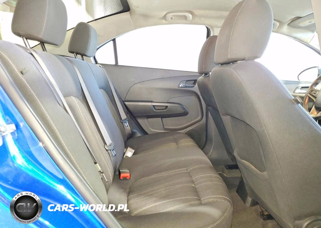 2016 Chevrolet Sonic Lt VIN:1G1JC5SH3G4152121 - 10