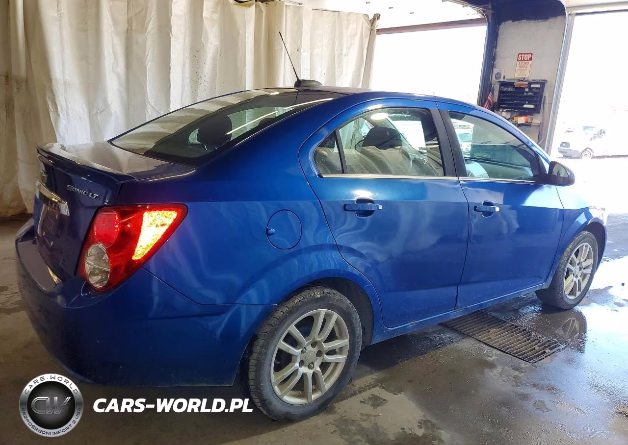2016 Chevrolet Sonic Lt VIN:1G1JC5SH3G4152121 - 3