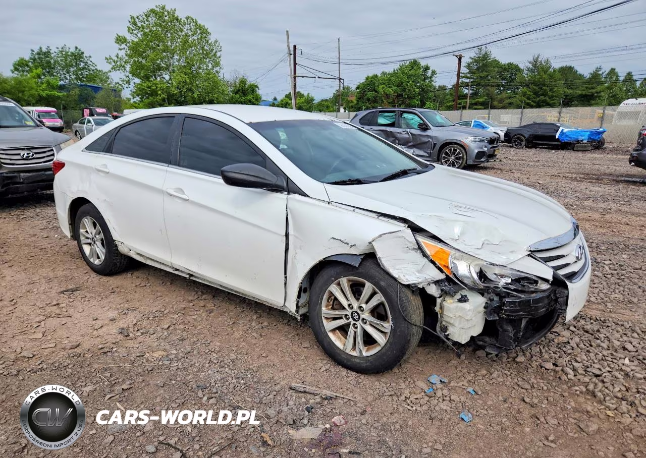 2014 Hyundai Sonata Gls VIN:5NPEB4ACXEH837414 - 4