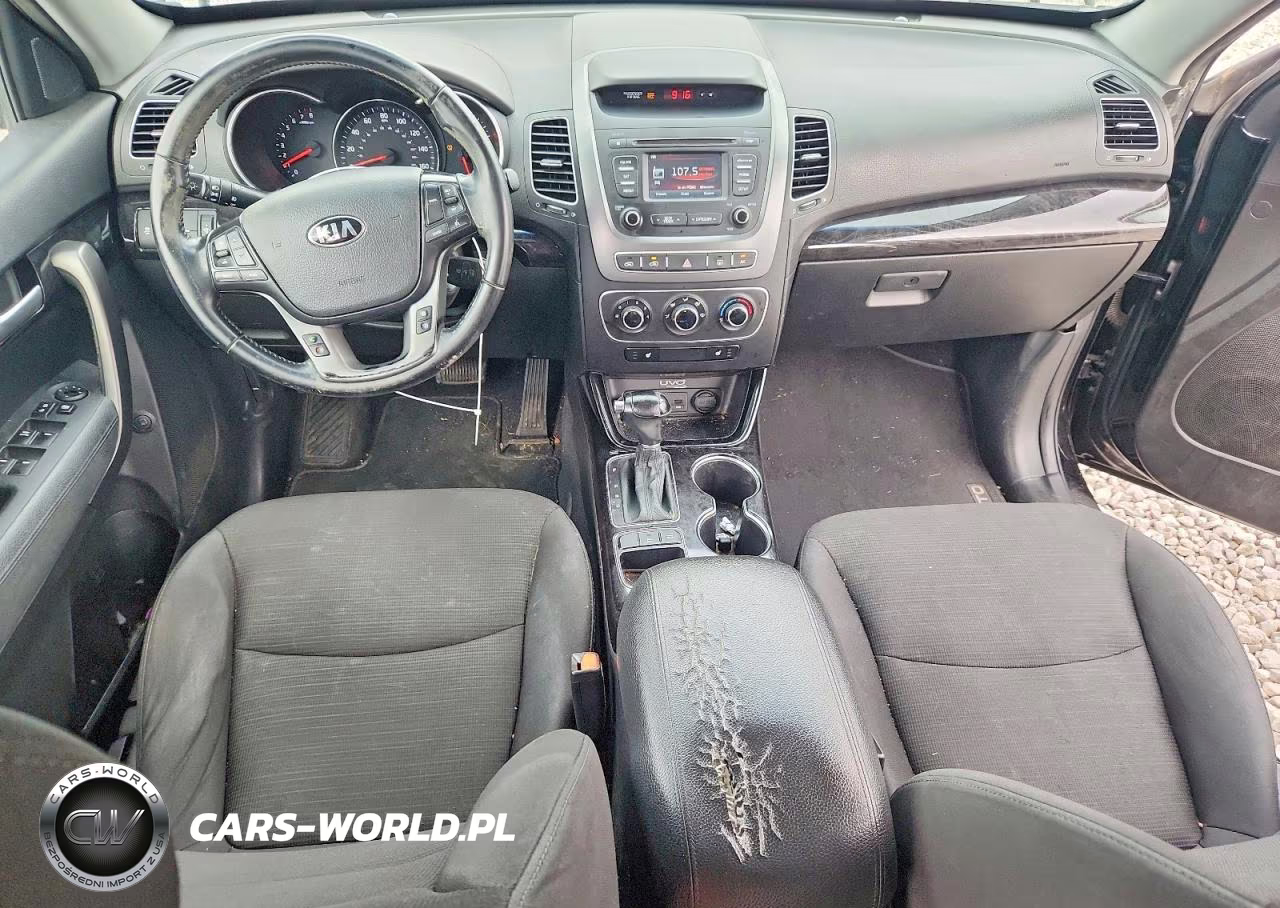 2015 Kia Sorento Lx VIN:5XYKT4A63FG634867 - 8
