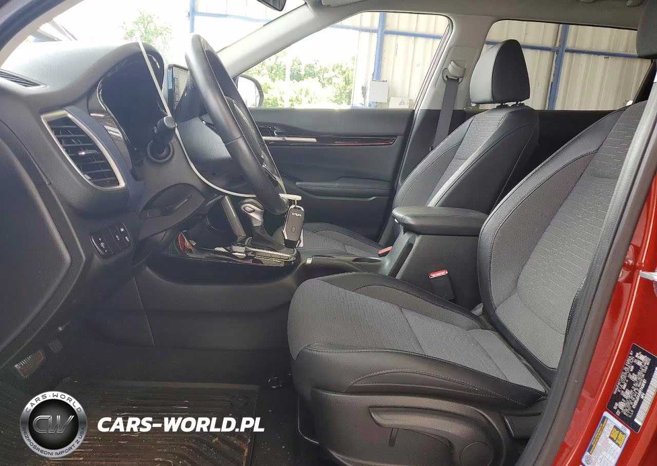 2023 Kia Seltos S VIN:KNDEU2AA6P7438181 - 7