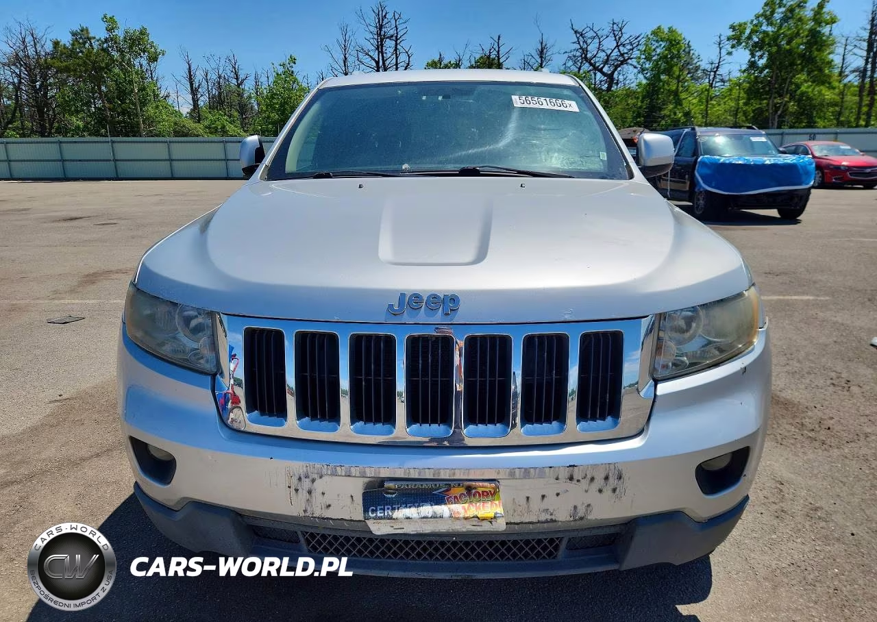 2011 Jeep Grand Cherokee VIN:1J4RR4GG8BC587938 - 5