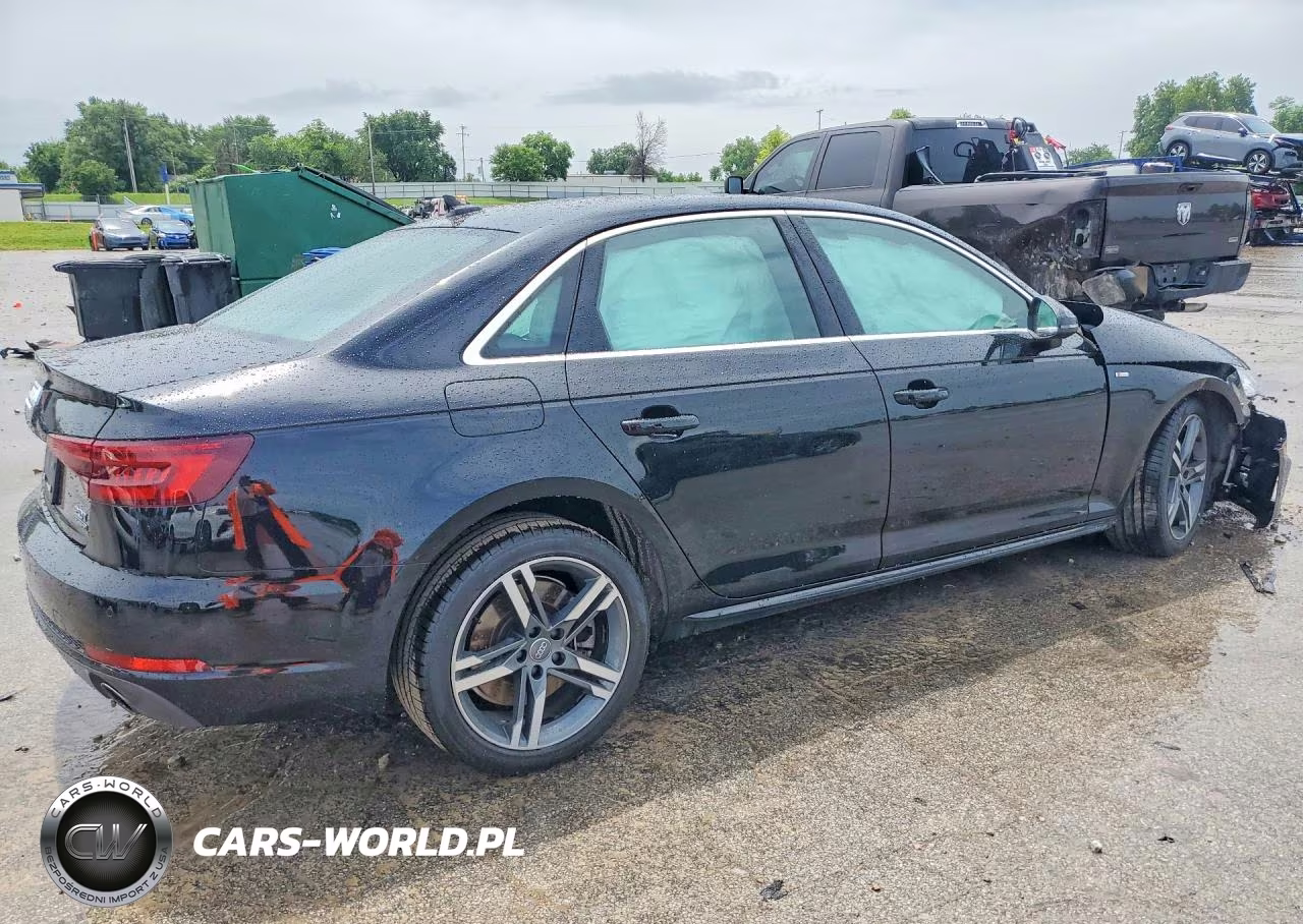 2018 Audi A4 Premium Plus VIN:WAUENAF43JA108113 - 3