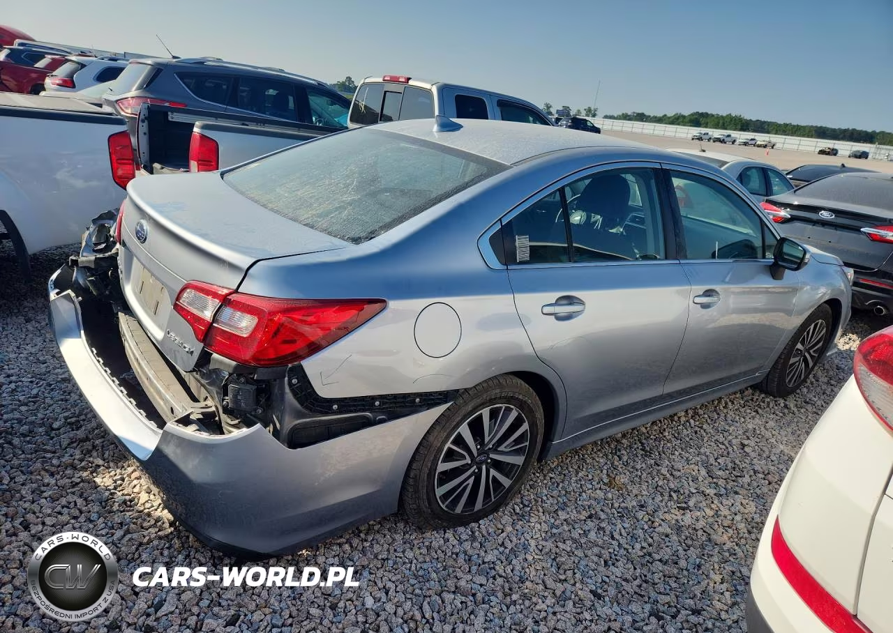 2019 Subaru Legacy 2.5I Premium VIN:4S3BNAF6XK3025100 - 3