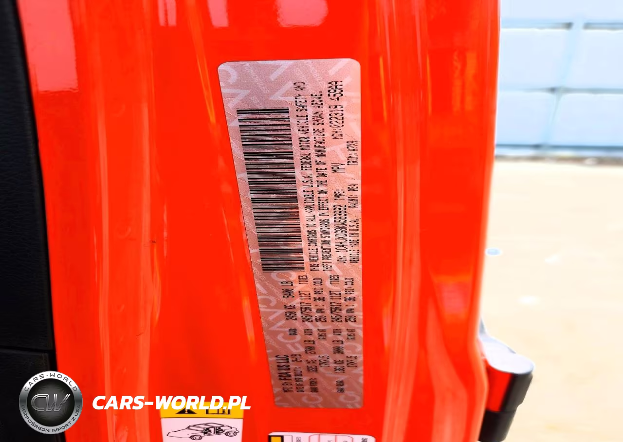 2019 Jeep Wrangler Unlimited Sport VIN:1C4HJXDG8KW583692 - 13