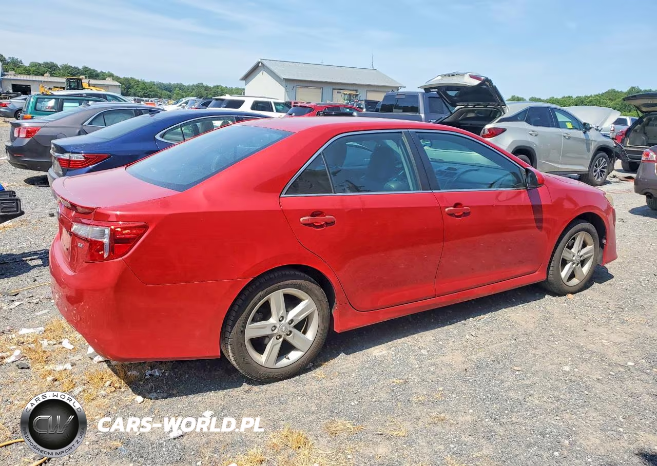 2013 Toyota Camry Se VIN:4T1BF1FK8DU710487 - 3