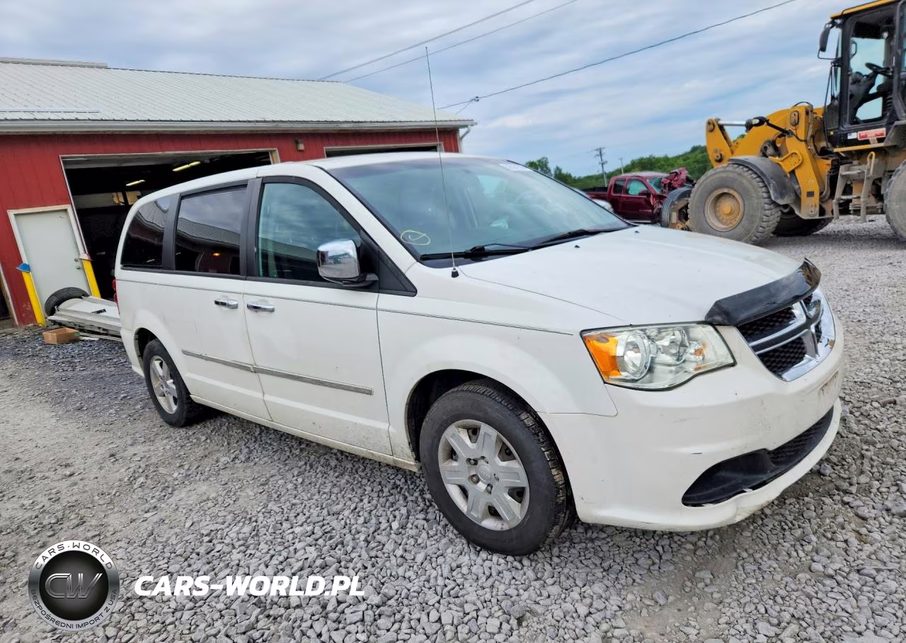 2011 Dodge Grand Caravan Express VIN:2D4RN4DG3BR732089 - 4