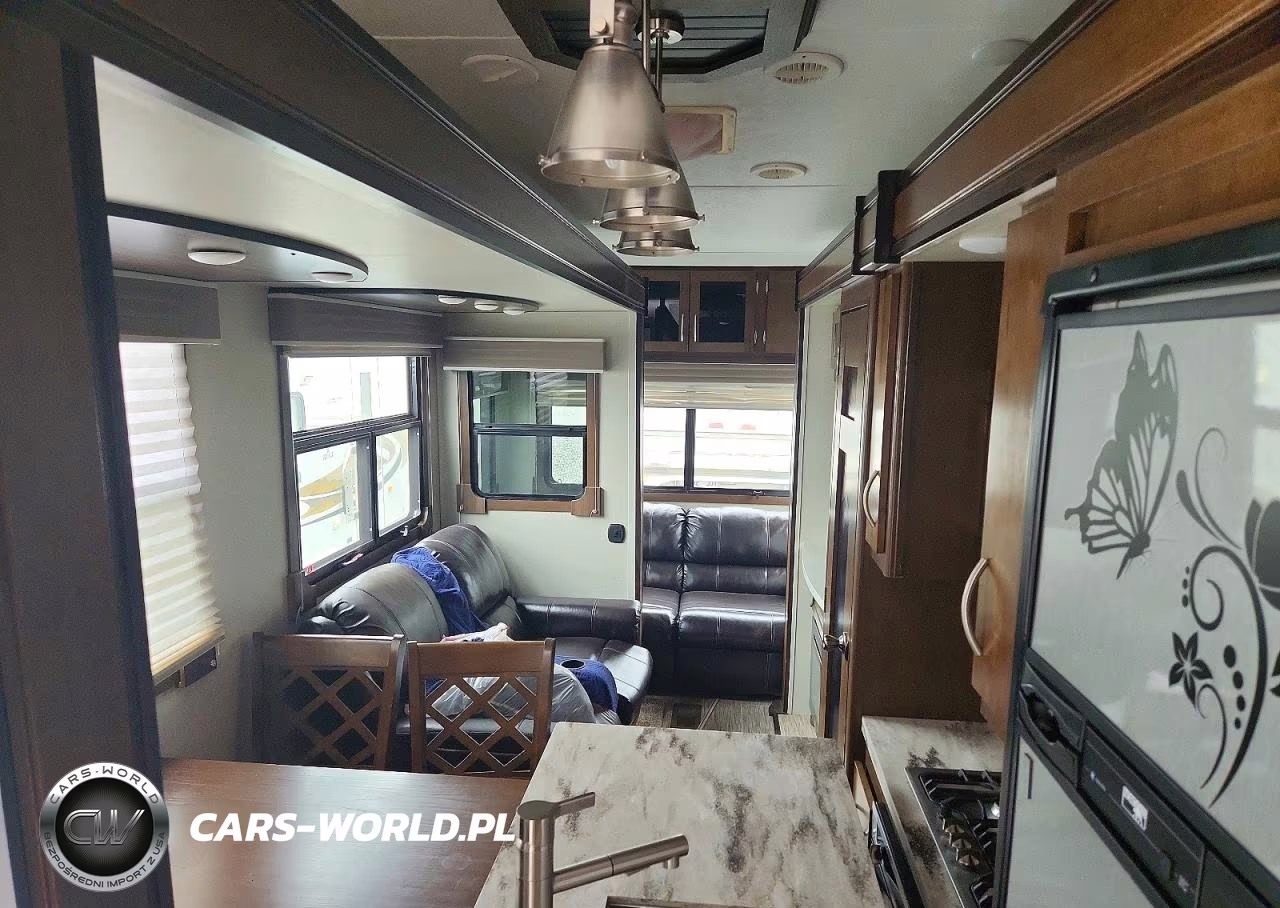 2018 Forest River Crusader Camper VIN:5ZT3CSZB0JG122885 - 6