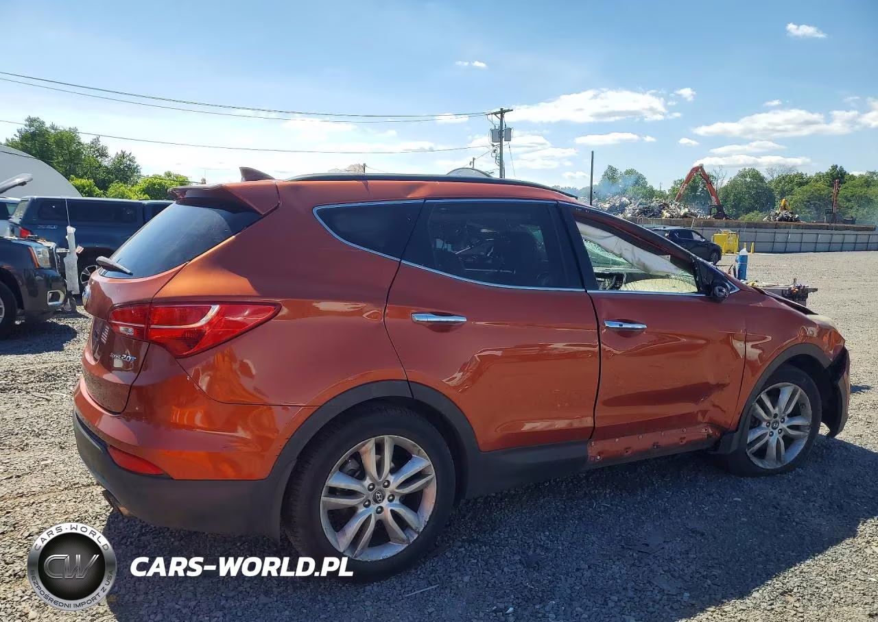 2013 Hyundai Santa Fe Sport 2.0T VIN:5XYZU3LA2DG047239 - 3