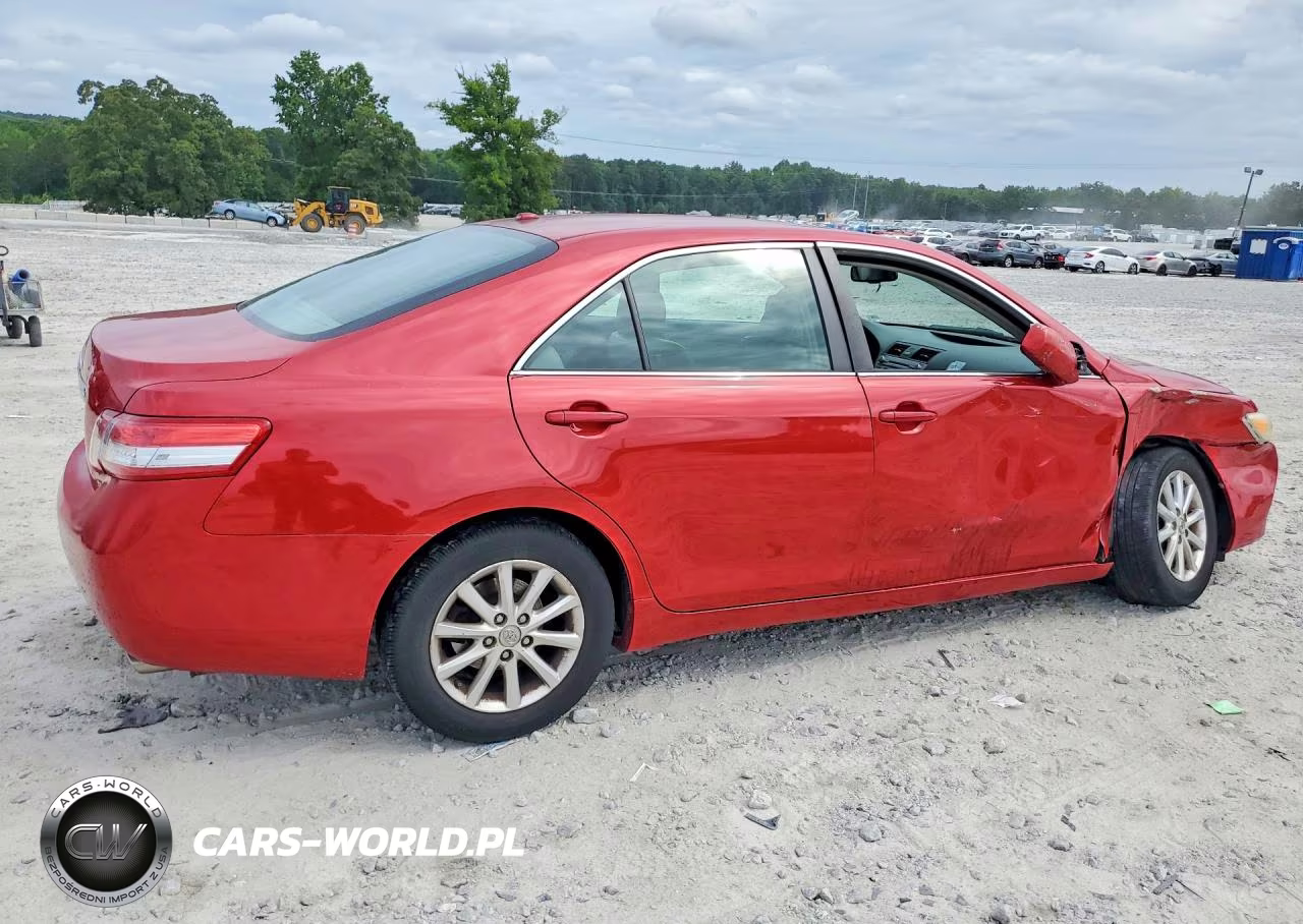 2011 Toyota Camry Xle VIN:4T4BF3EKXBR186663 - 3