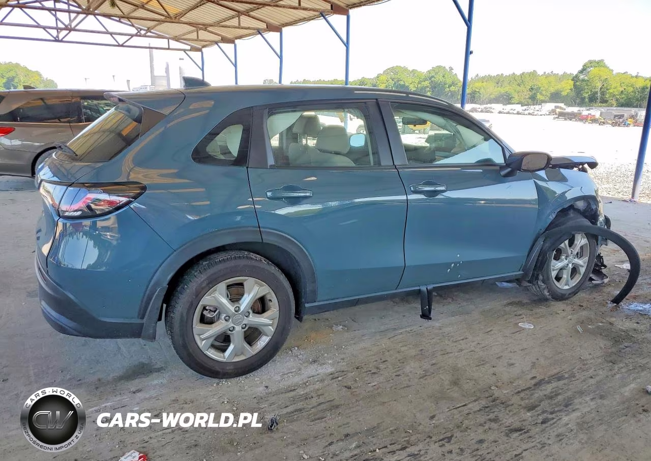 2025 Honda Hr-V Lx VIN:3CZRZ1H30SM727828 - 3