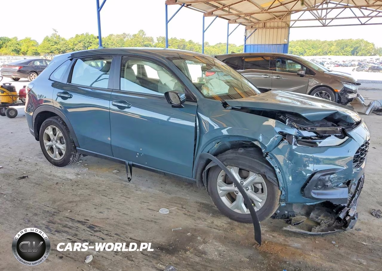 2025 Honda Hr-V Lx VIN:3CZRZ1H30SM727828 - 4