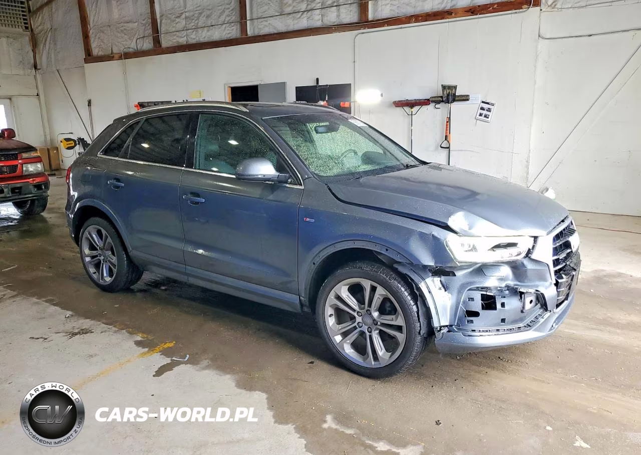 2016 Audi Q3 Prestige VIN:WA1GFCFS0GR022801 - 4