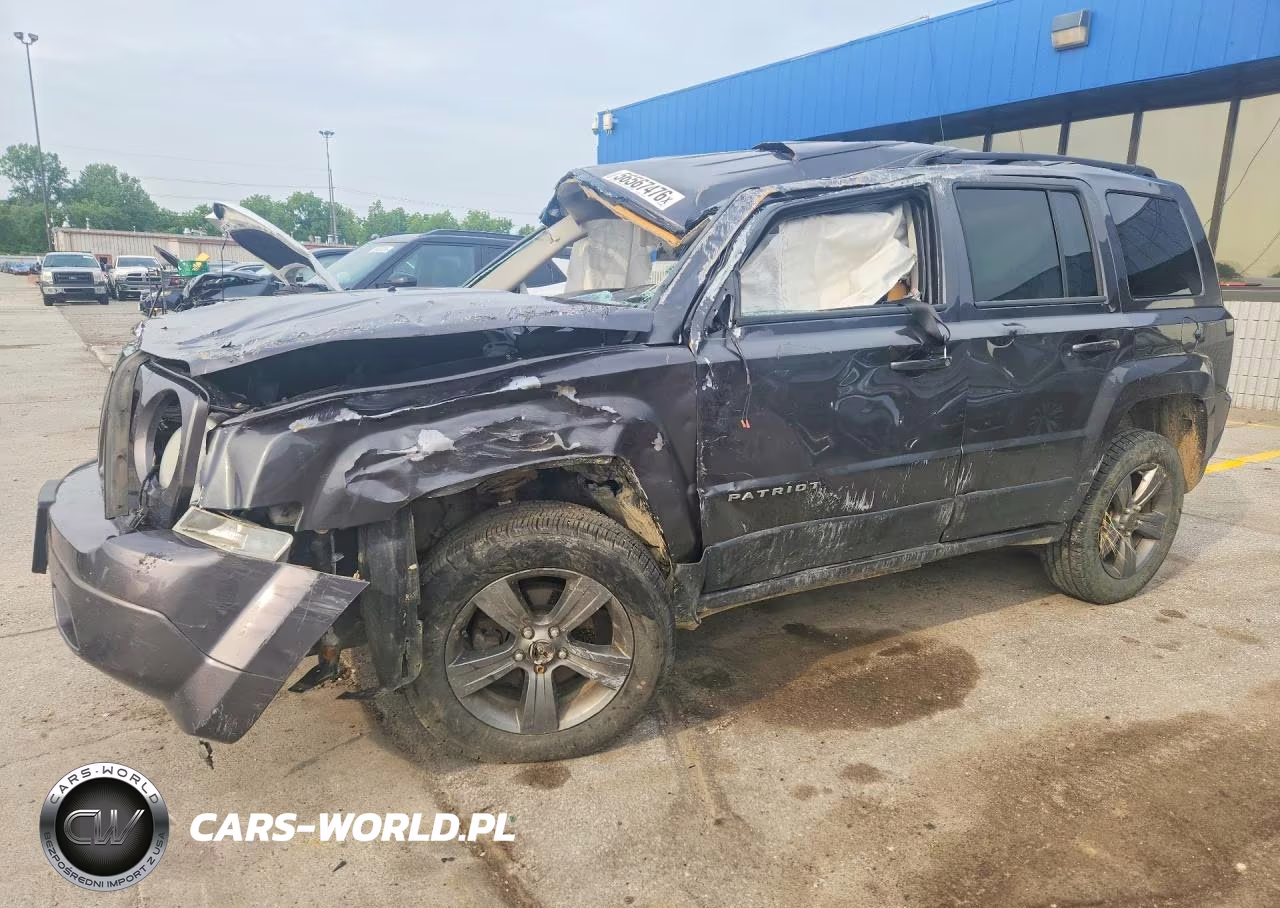 2014 Jeep Patriot Latitude – zdjęcie 1 z 13