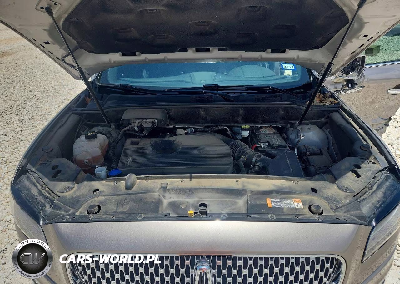 2019 Lincoln Nautilus Reserve VIN:2LMPJ6L95KBL53912 - 12