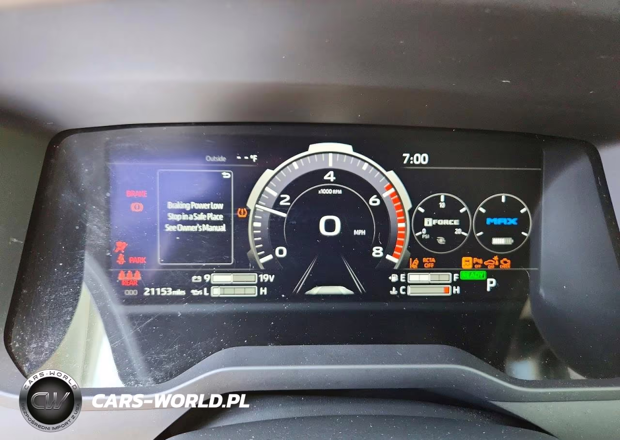 2023 Toyota Tundra Crewmax Limited VIN:5TFJC5DB8PX022186 - 9