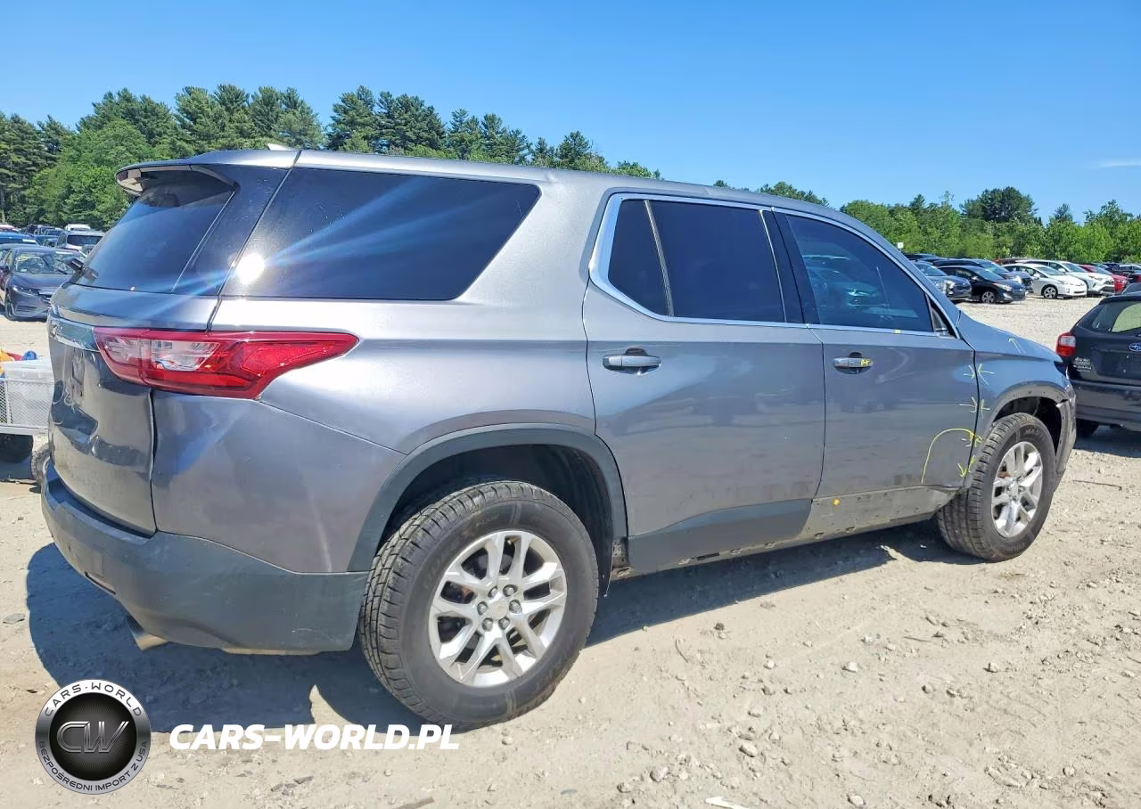 2018 Chevrolet Traverse Ls VIN:1GNEVFKW9JJ219876 - 3