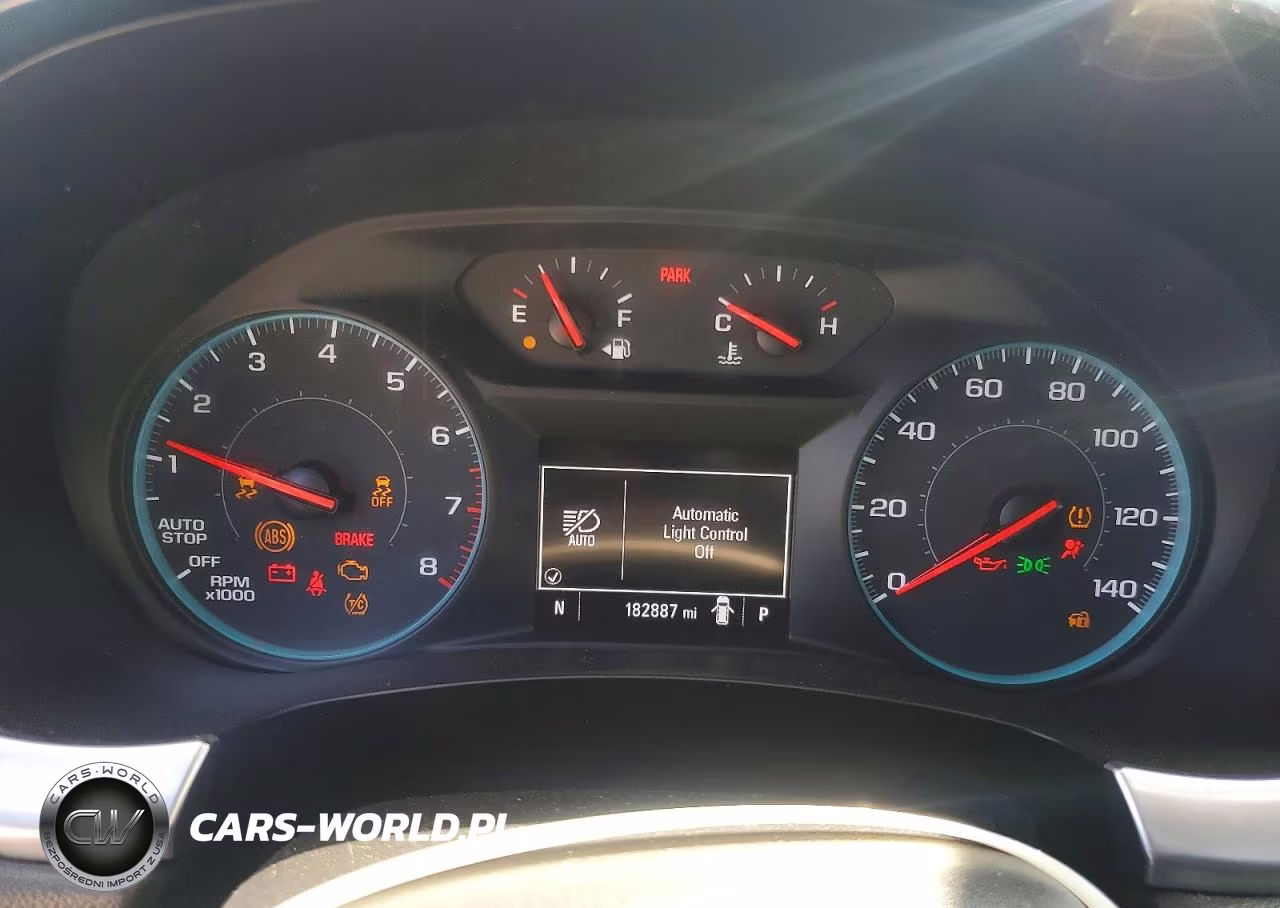 2018 Chevrolet Traverse Ls VIN:1GNEVFKW9JJ219876 - 9