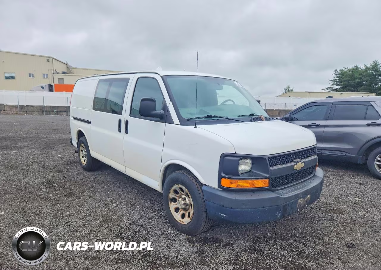 2013 Chevrolet Express G1500 VIN:1GCSGAFXXD1162555 - 4