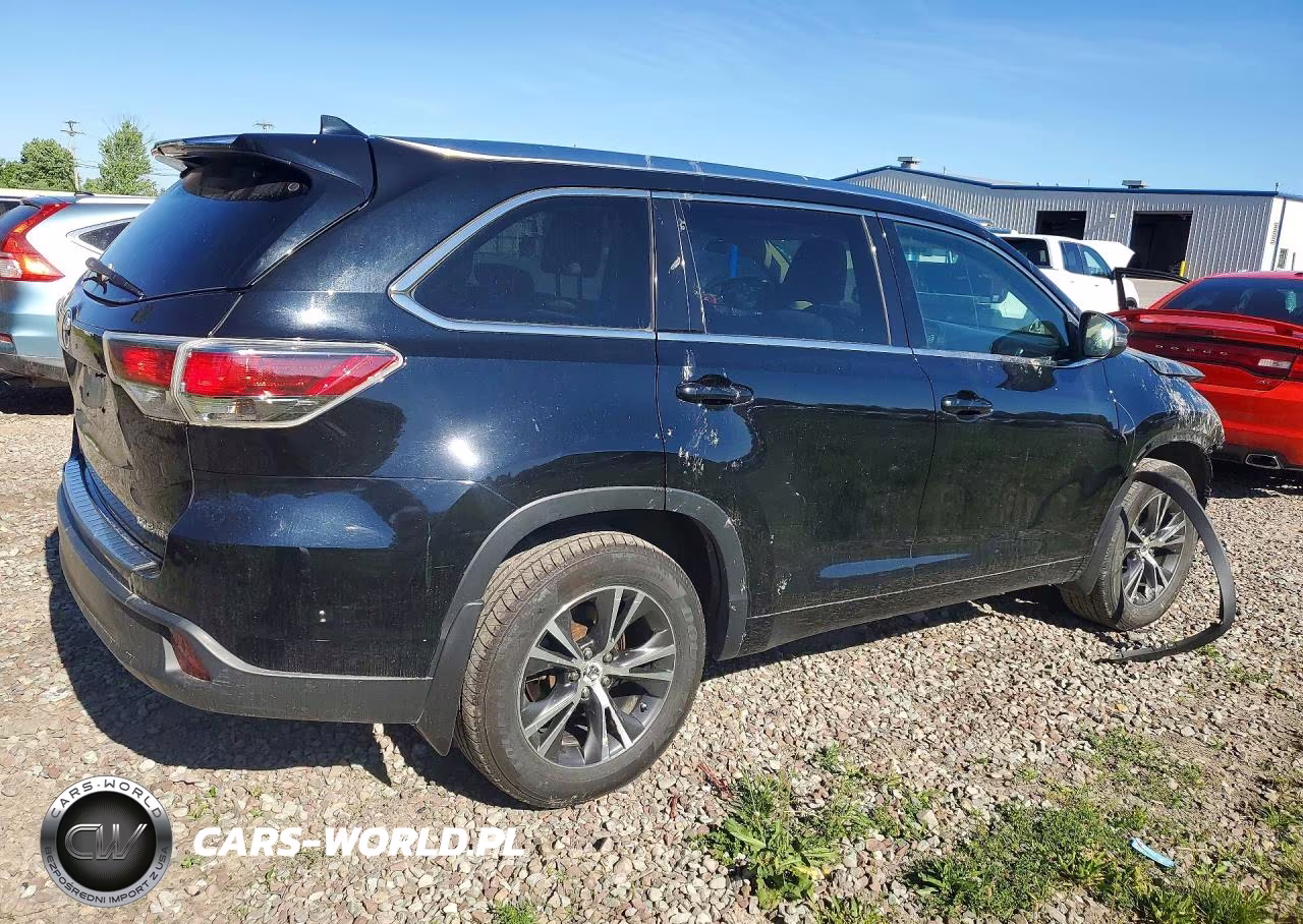 2016 Toyota Highlander Xle VIN:5TDJKRFH1GS269499 - 3